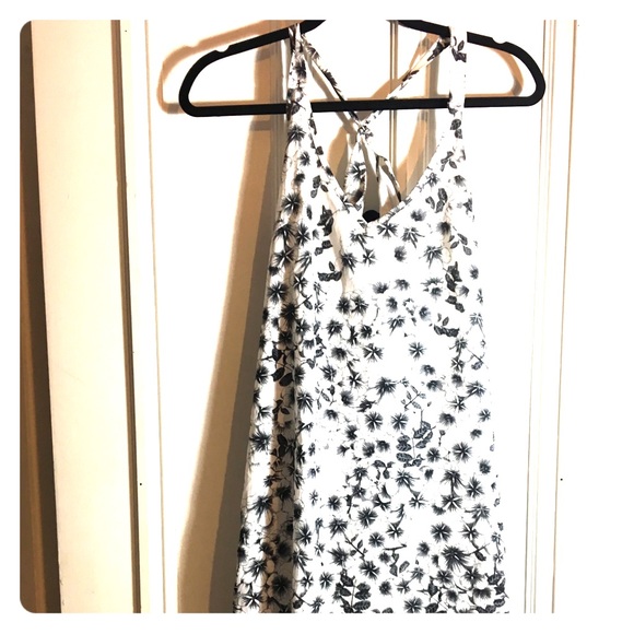 H&M Midi Length Black & White Floral Dress - Picture 1 of 4